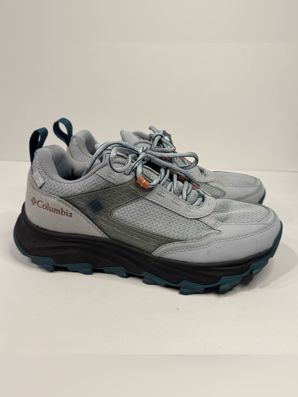 Columbia Women's Hatana Max Outdry Hiking Shoe 8.5